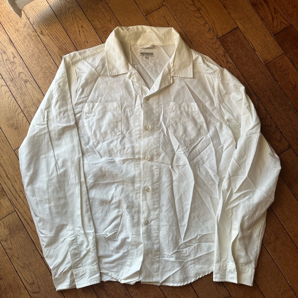 White knickerbocker Casual Button Down Shirt with camp collar lightweight